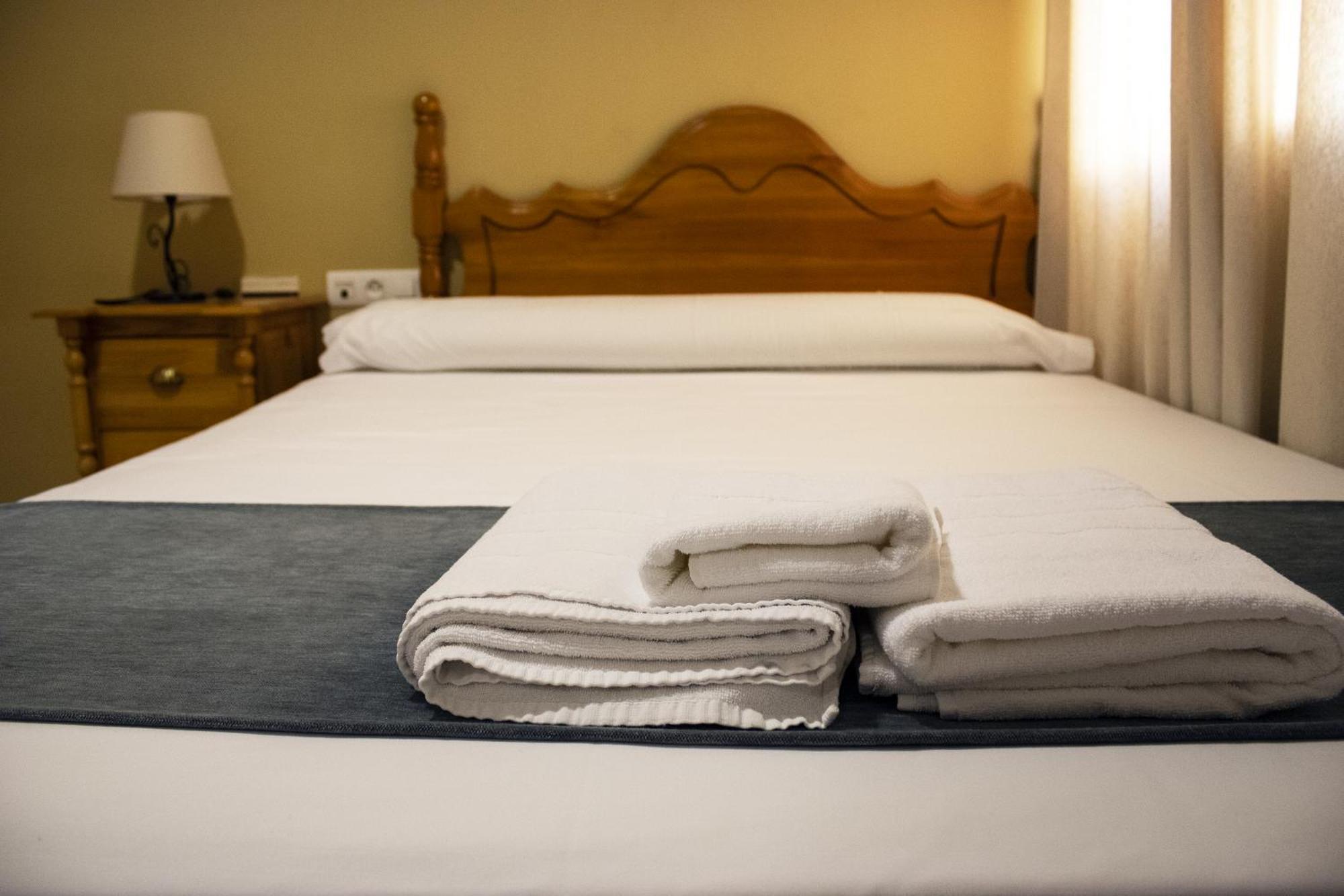 Hostal Valdepenas By Bossh Hotels Εξωτερικό φωτογραφία