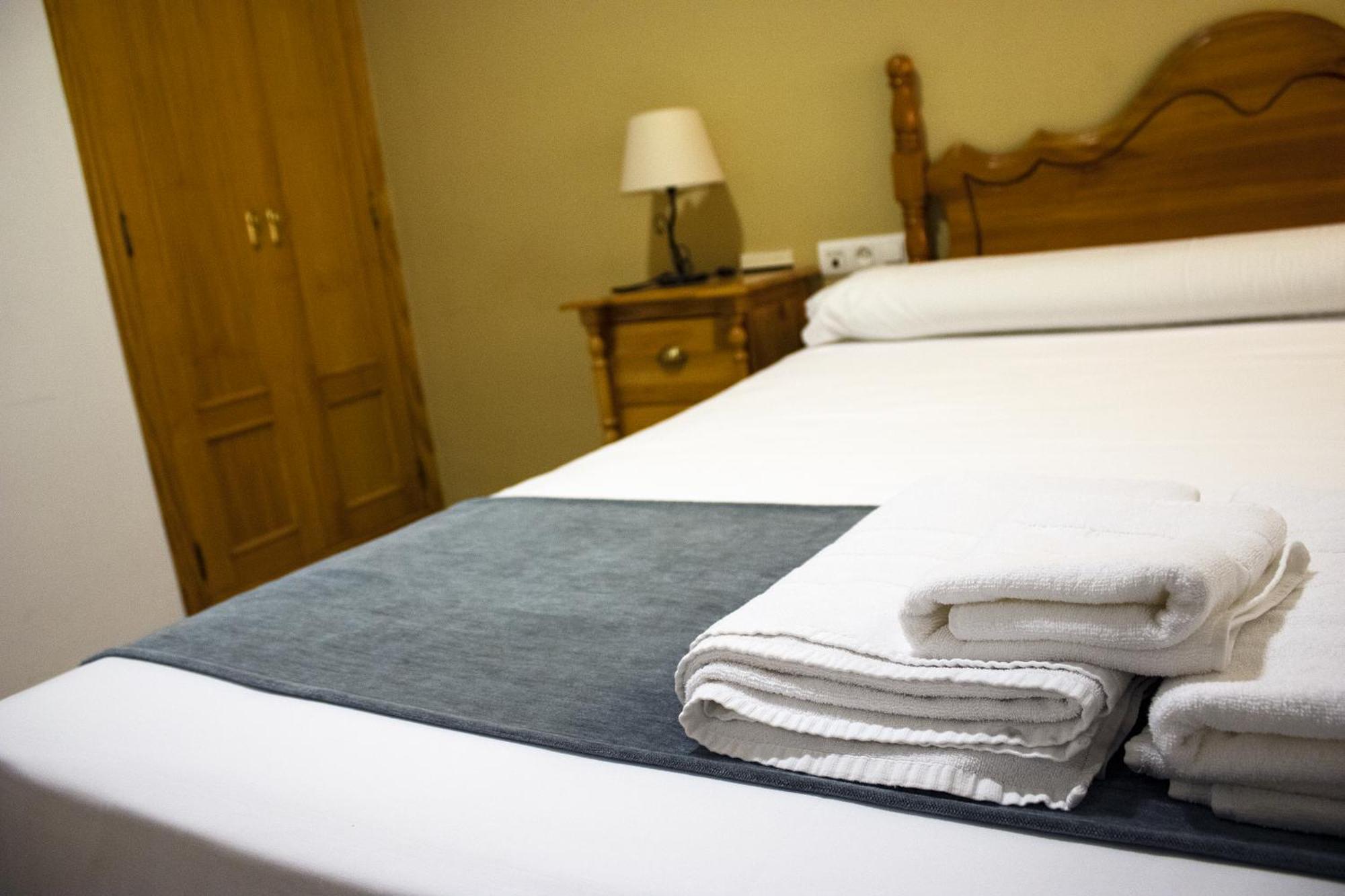 Hostal Valdepenas By Bossh Hotels Εξωτερικό φωτογραφία